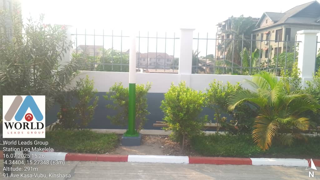 Station MAKELELE - Pendant les travaux de rafraîchissement